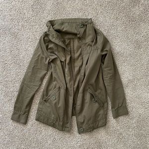 Dark green lightweight jacket